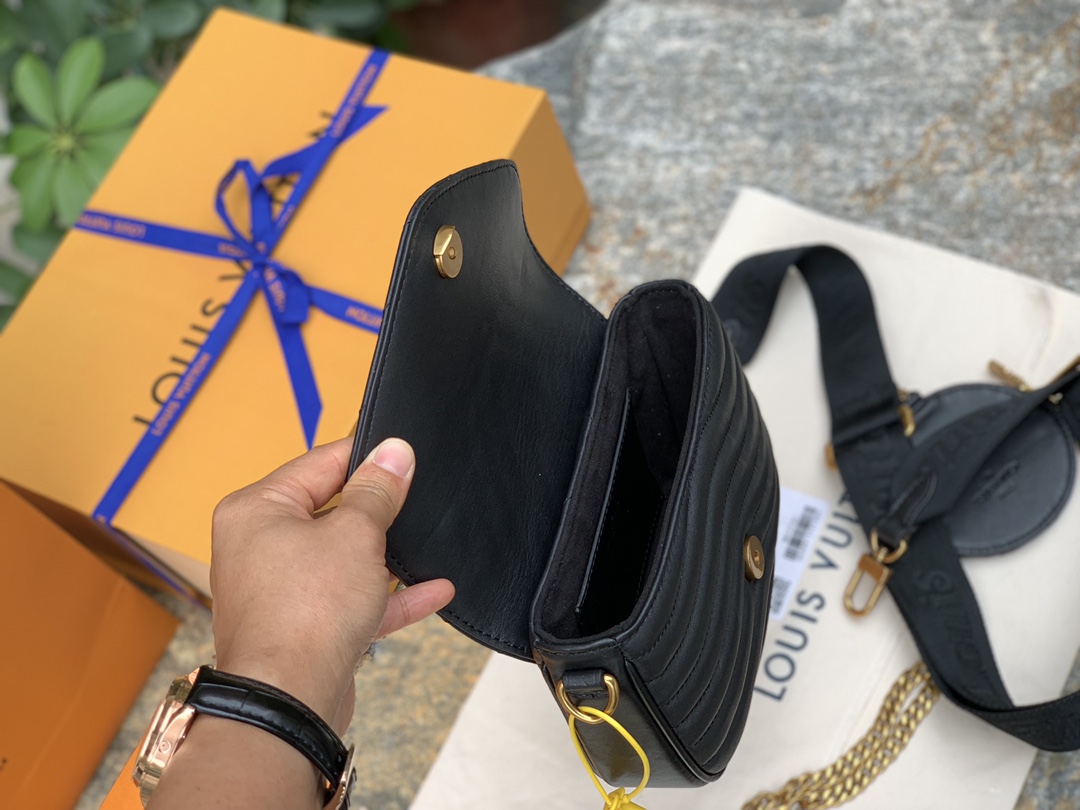 🌼 m56461尺寸19 x 14 x 5CM海外渠道货！New wave三合一，今年的春夏最适用最好看