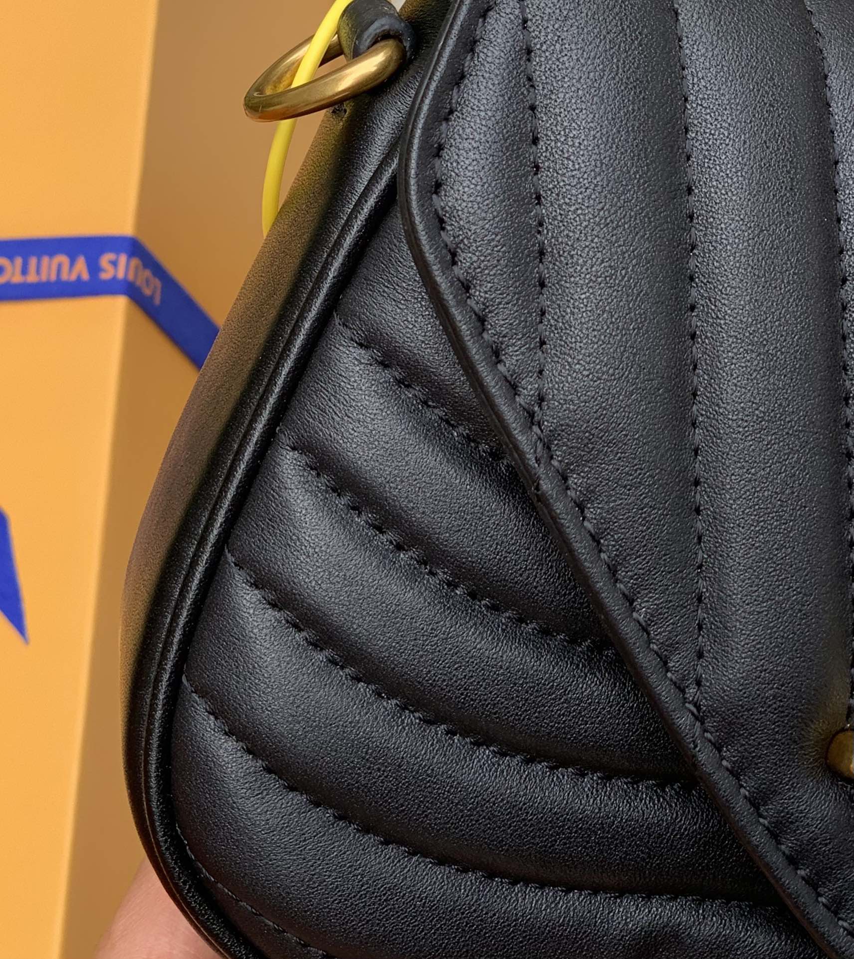 🌼 m56461尺寸19 x 14 x 5CM海外渠道货！New wave三合一，今年的春夏最适用最好看