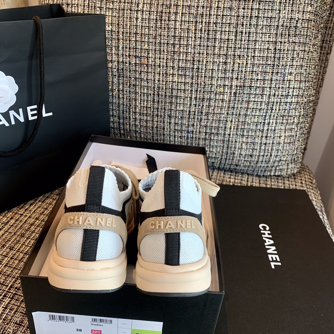 CHANEL香奈儿 𝟐𝟎𝟐𝟐早秋新款网面透气运动鞋
