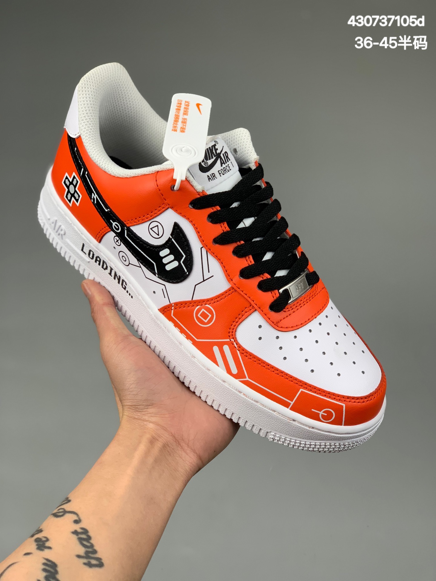 
公司级耐克Air Force 1 ’07 Low 原楦头原纸板 打造纯正空军版型 #专注外贸渠道  全掌内置蜂窝气垫 #原盒配件 原厂中底钢印、拉帮完美！
官方货号：CW2288
SIZE：36 36.5 37.5 38 38.5 39 40 40.5 41 42 42.5 43 44 45
编码：430737105d