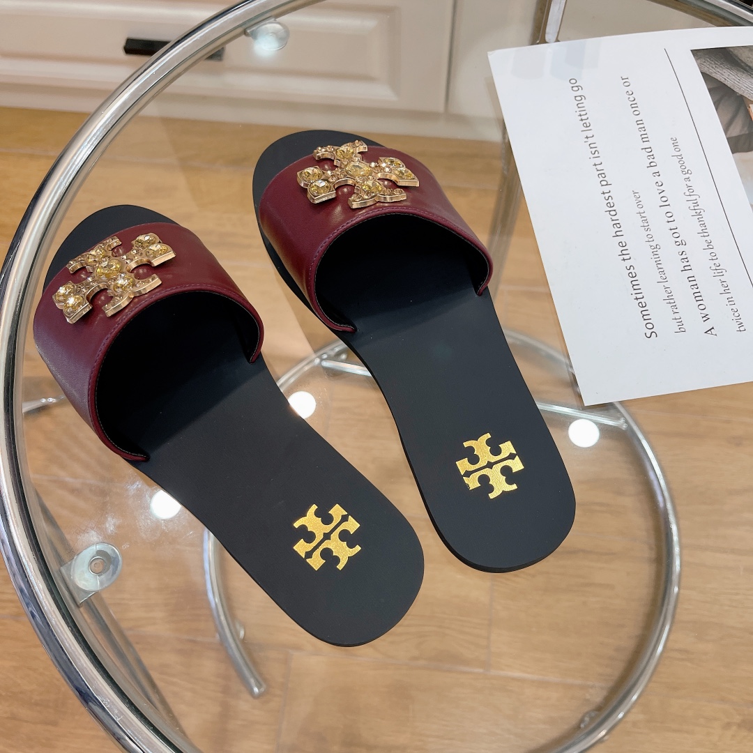 Tory Burch Sandals: Stylish and Comfortable Summer Footwear at $375 - 图片 6