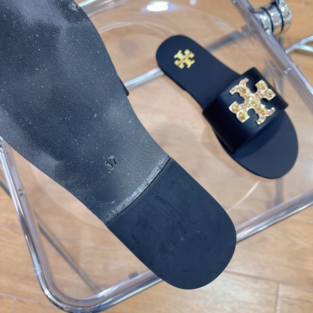 Tory Burch Sandals: Stylish Summer Choice at $375, Sizes 35-42, Classic Fashion. - 图片 9