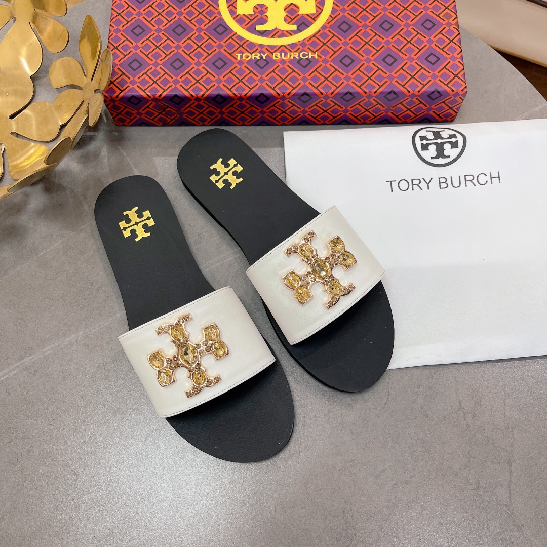 Tory Burch Sandals: Stylish, Comfortable, and Affordable Summer Footwear - 图片 2