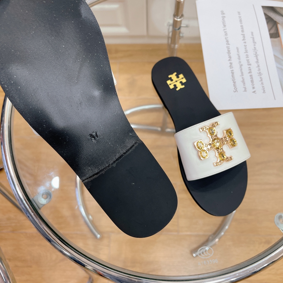 Tory Burch Sandals: Stylish, Comfortable, and Affordable Summer Footwear - 图片 9
