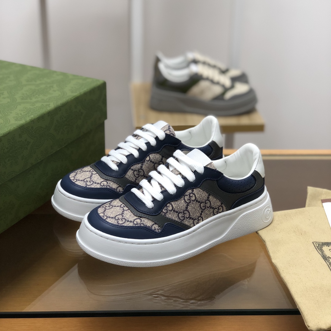 GUCCI古驰 采用牛皮材质GG印花帆布情侣款运动鞋