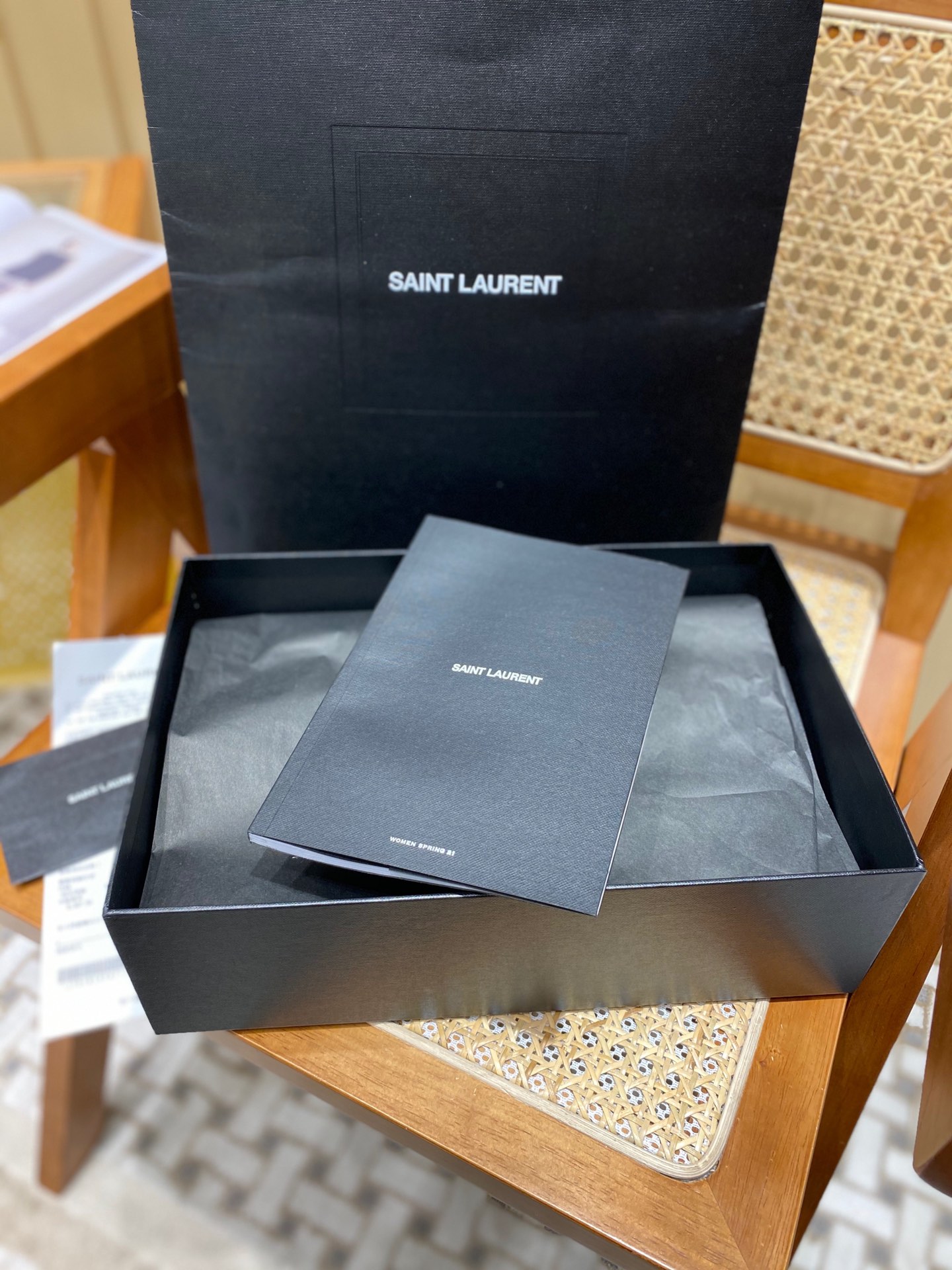 Saint laurent Ysl 专柜新款云朵型腋下链条包 681632白色金扣