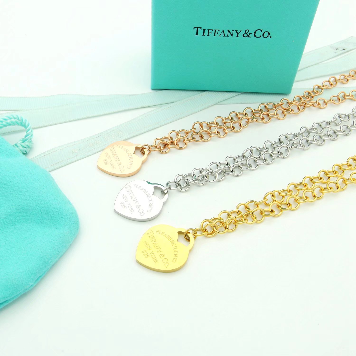 Tiffany klassieke kruislingse tweekleurige ketting, dikke goudlaag, elegant en zoet, luxueus en groots - topkwaliteit