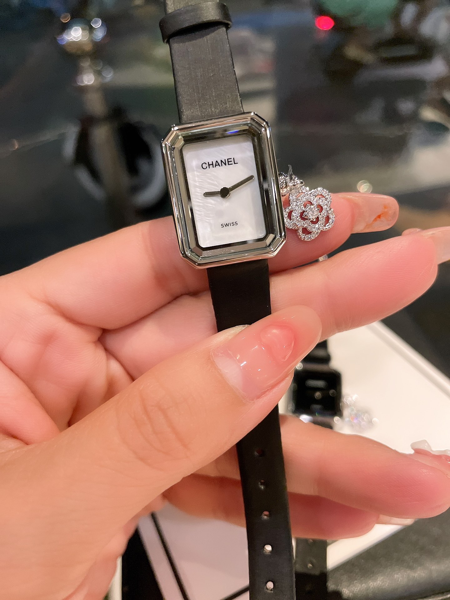 Chanel Première Mini black case, black dial, black strap, silver bezel 19mm Women's Quartz