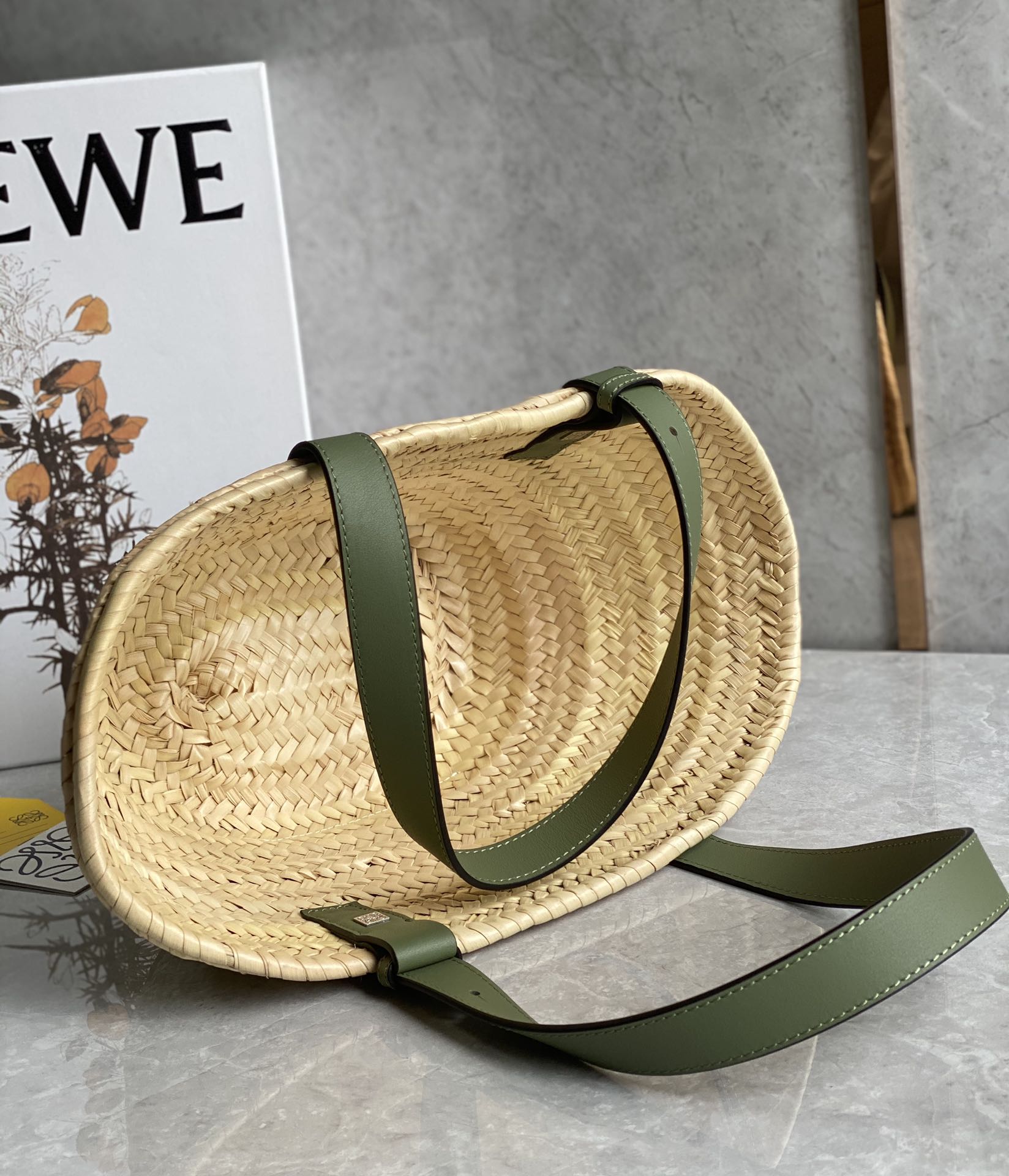 LOEWE 草编包 菜篮子 0322小号绿色