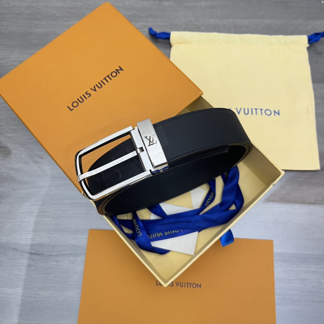 I5  Louis vuitton 路易威登 LV   皮带腰带：双面使用专柜质量、百分百头层牛皮、24k纯钢扣、送人自用首选、保证真皮 包装：请认准图片专柜包装、送打孔器 全套包装 宽度：3.5 cm 长度：国标cm-cm 可以自行裁剪长度