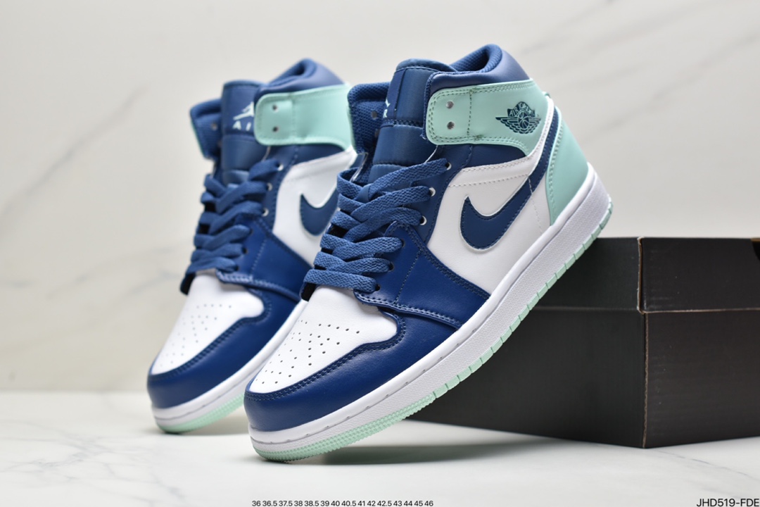 190 Air Jordan 1 Mid AJ1中帮系列 乔一中帮休闲板鞋554724