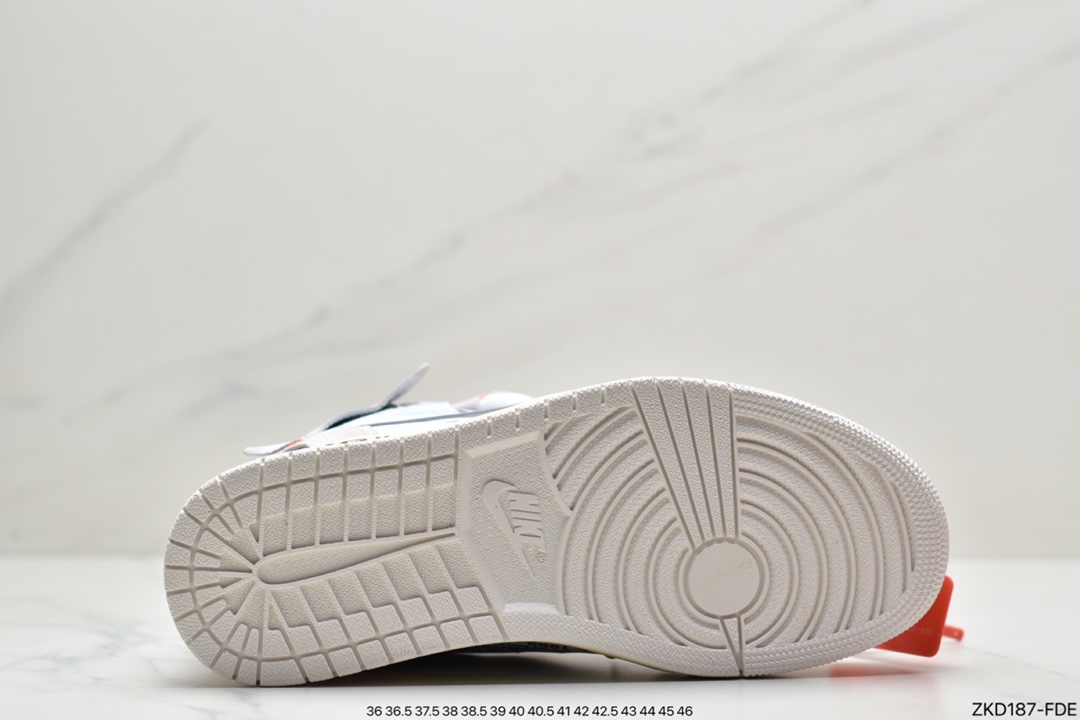 270 OFF-WHITE x Air Jordan 1 Retro High OG “UNC” 高帮 AQ0818