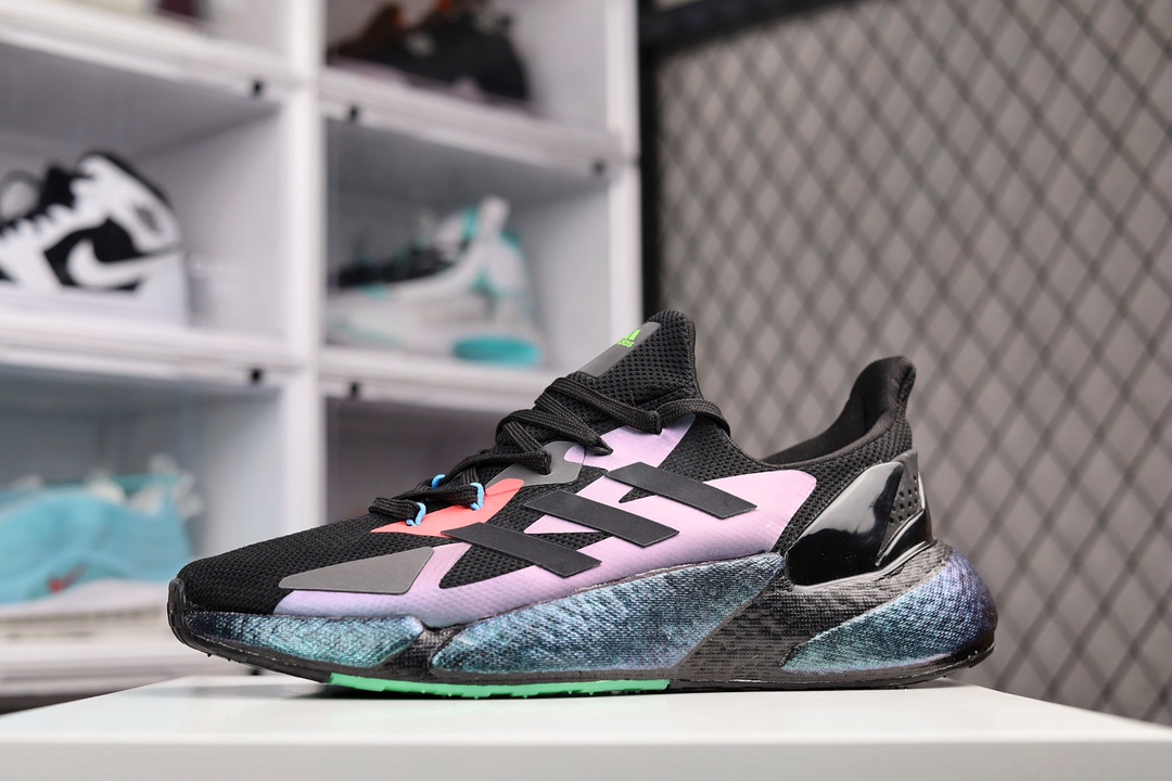 G0 公司级 AD Boost X F5 00L4 整体造型极具速度感 实拍首发鞋面以织面材质，搭配热固橡胶装饰，三角形贴面让鞋身呈现出满满的科技感与力量感。中底以夸张的前后掌厚度差呈现，锯齿状廓形，后跟向外大幅延伸，设计非常拉风×996MG