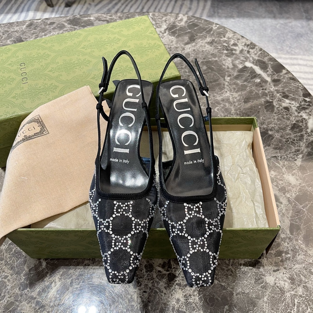 GUCCI 尖头 水钻 网面 后空 小猫跟 单鞋