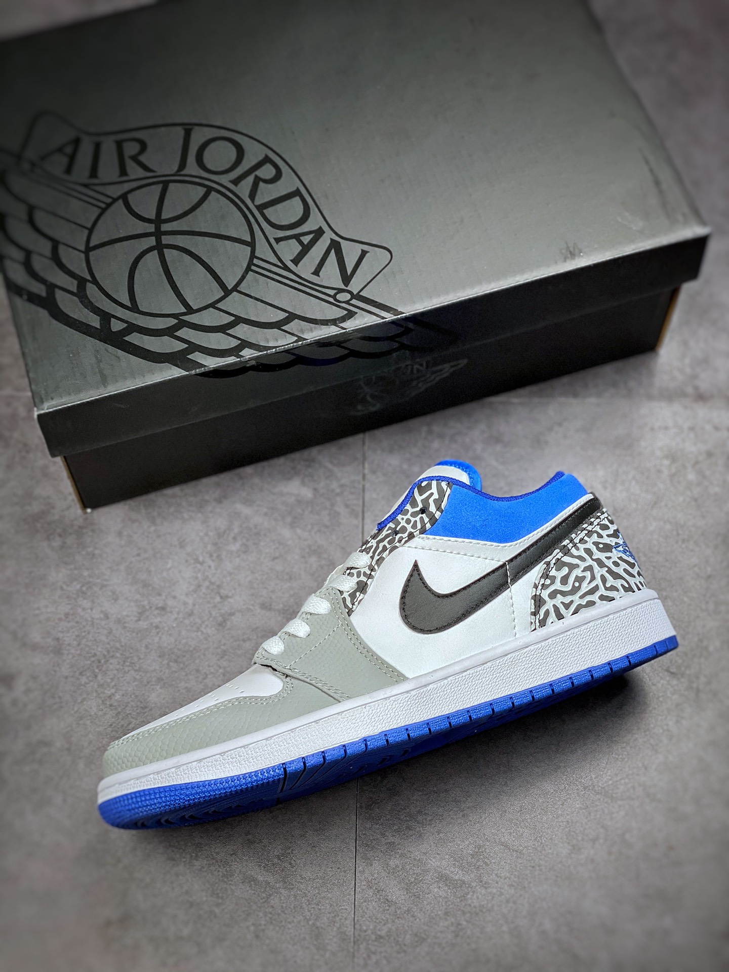 200 Air Jordan 1 Low 灰白蓝 AJ1乔1低帮休闲板鞋 DM1199-140
