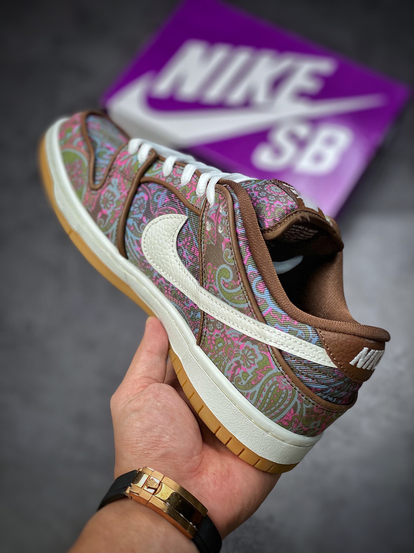 300 Nike SB Dunk Low “Paisley” 新腰果花 DH7534-200
