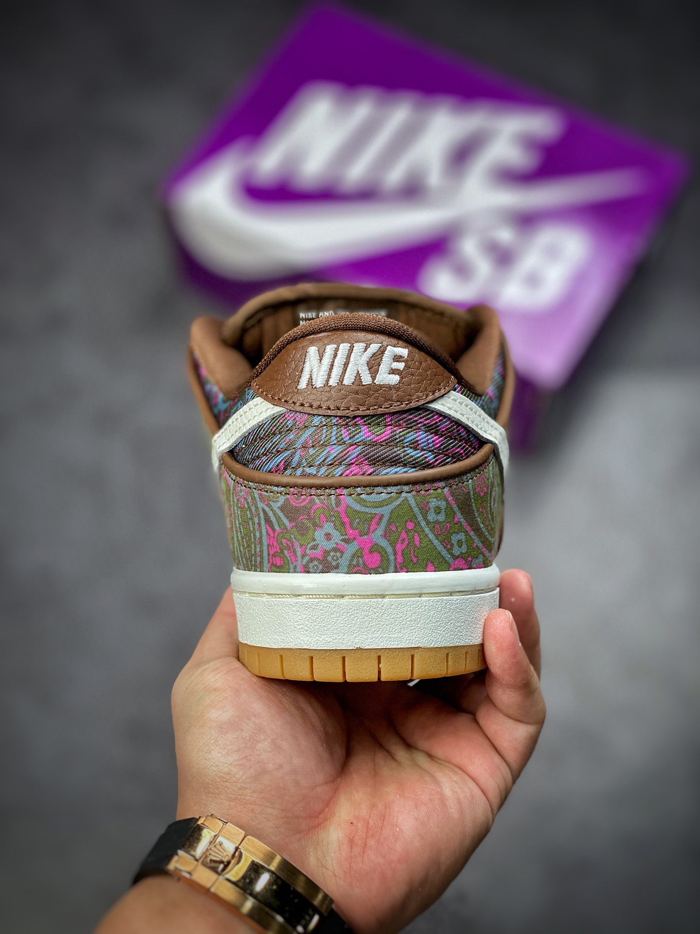 300 Nike SB Dunk Low “Paisley” 新腰果花 DH7534-200