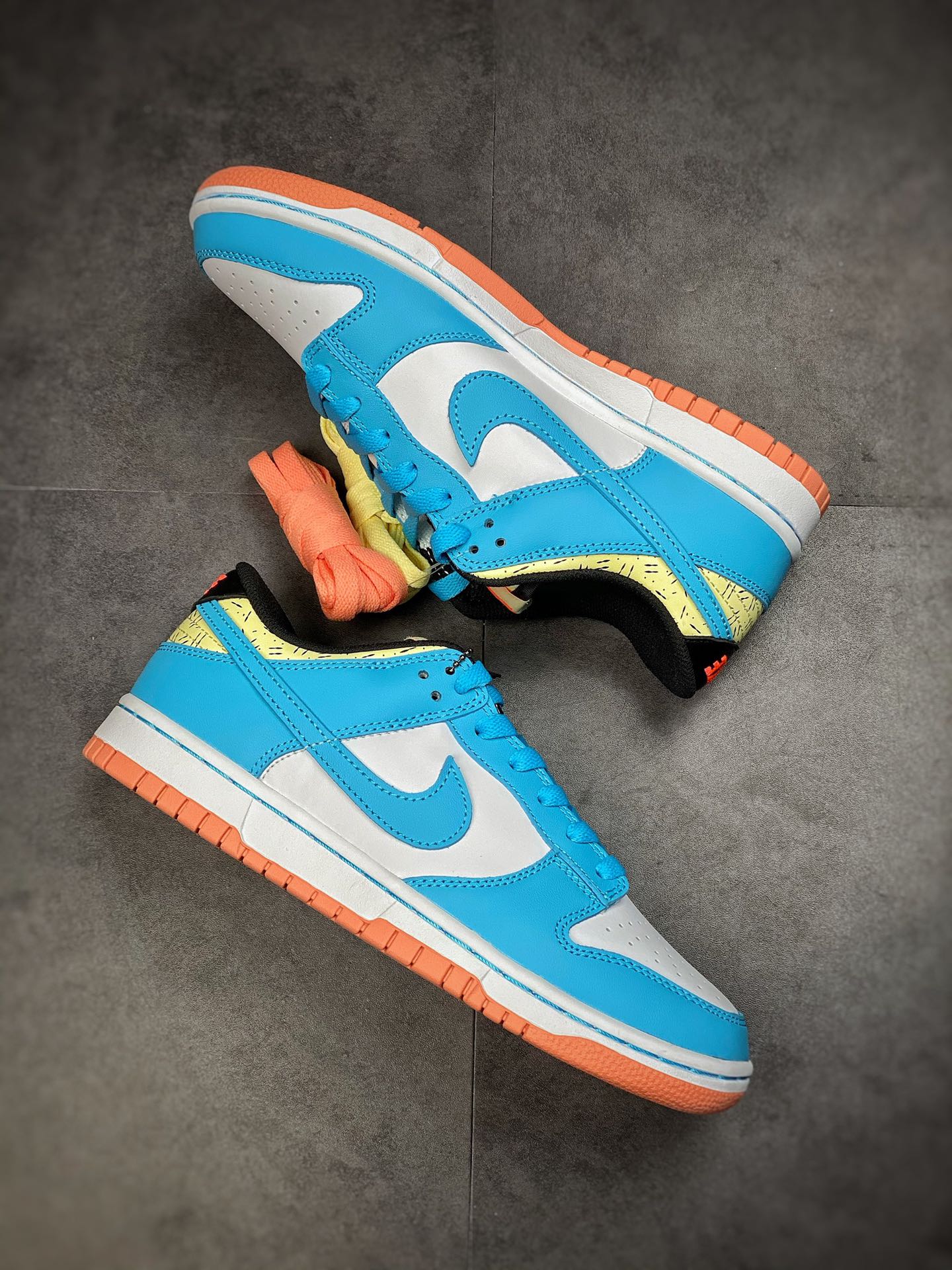 350 #市面最高版本 Kyrie Irving x Nike Dunk Low 白蓝欧文DN4179-400