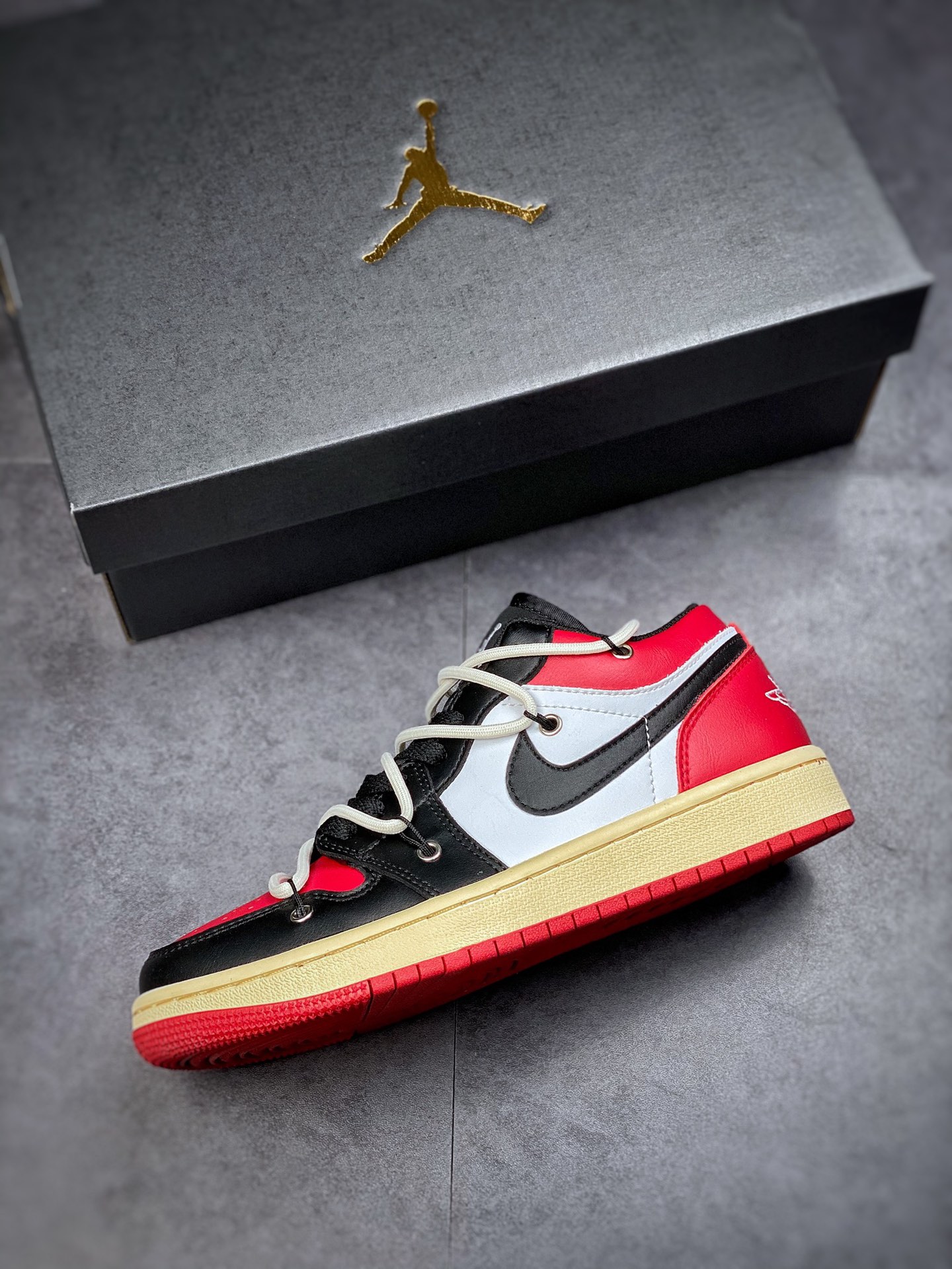 240 Air Jordan 1 Low 解构鞋带 低帮复古文化休闲运动篮球鞋553560-612