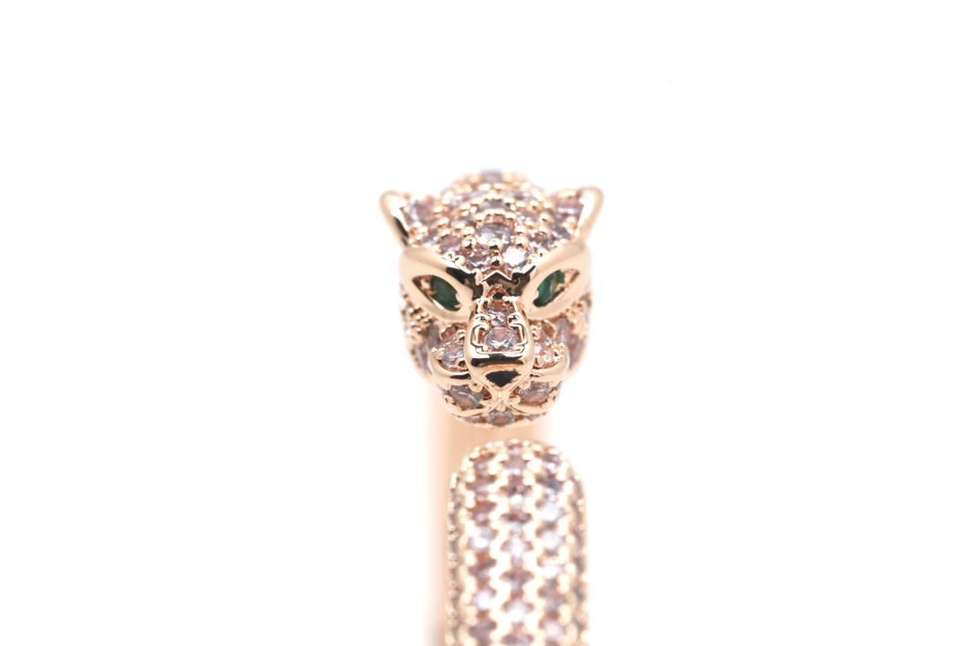 Cartier Cartier 高级珠宝系列 CNC手镶钻卡地亚细版半钻豹子手镯 均码17 超厚实 超霸气豹