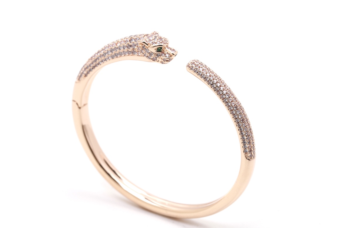 Cartier Cartier 高级珠宝系列 CNC手镶钻卡地亚细版半钻豹子手镯 均码17 超厚实 超霸气豹