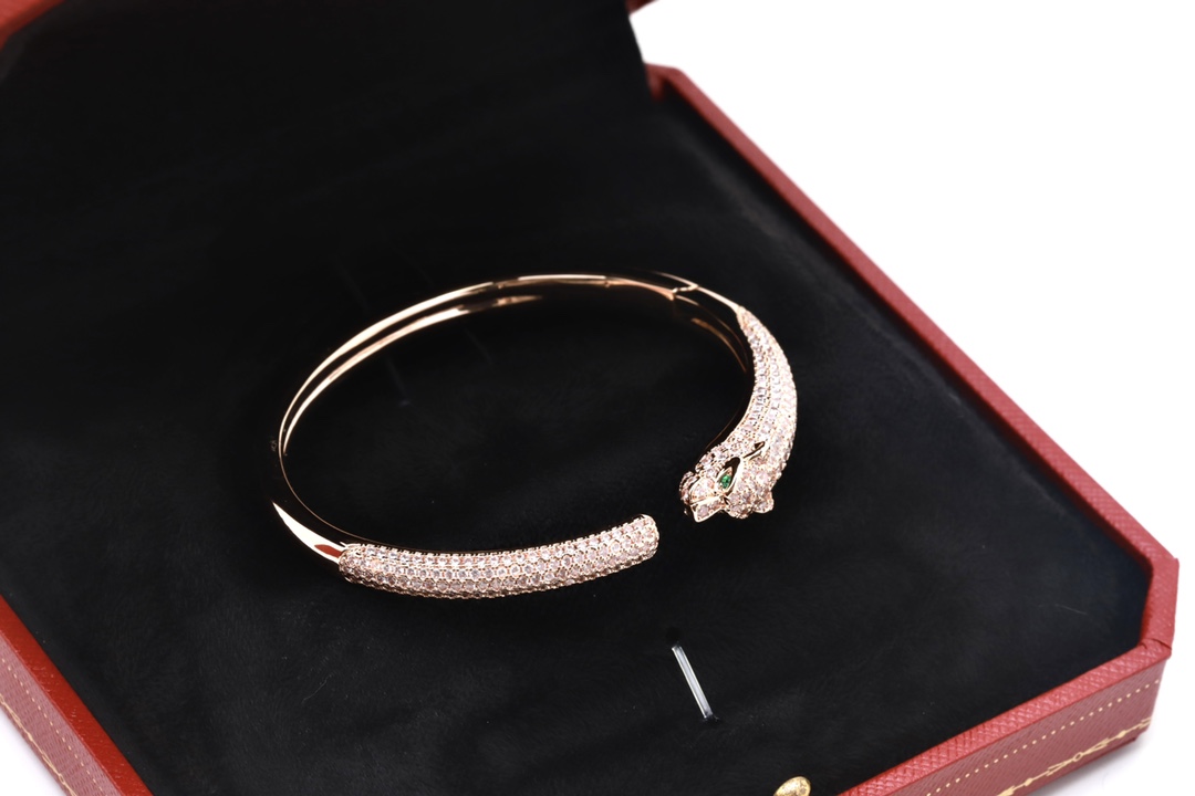 Cartier Cartier 高级珠宝系列 CNC手镶钻卡地亚细版半钻豹子手镯 均码17 超厚实 超霸气豹