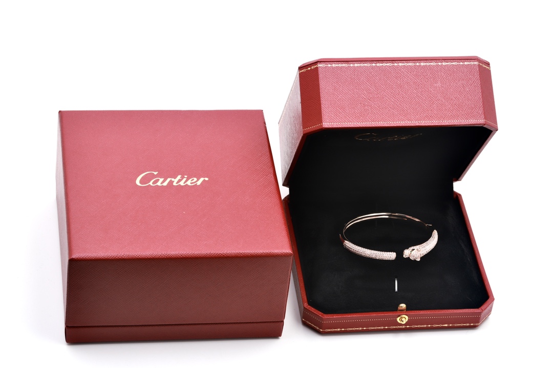 Cartier Cartier 高级珠宝系列 CNC手镶钻卡地亚细版半钻豹子手镯 均码17 超厚实 超霸气豹