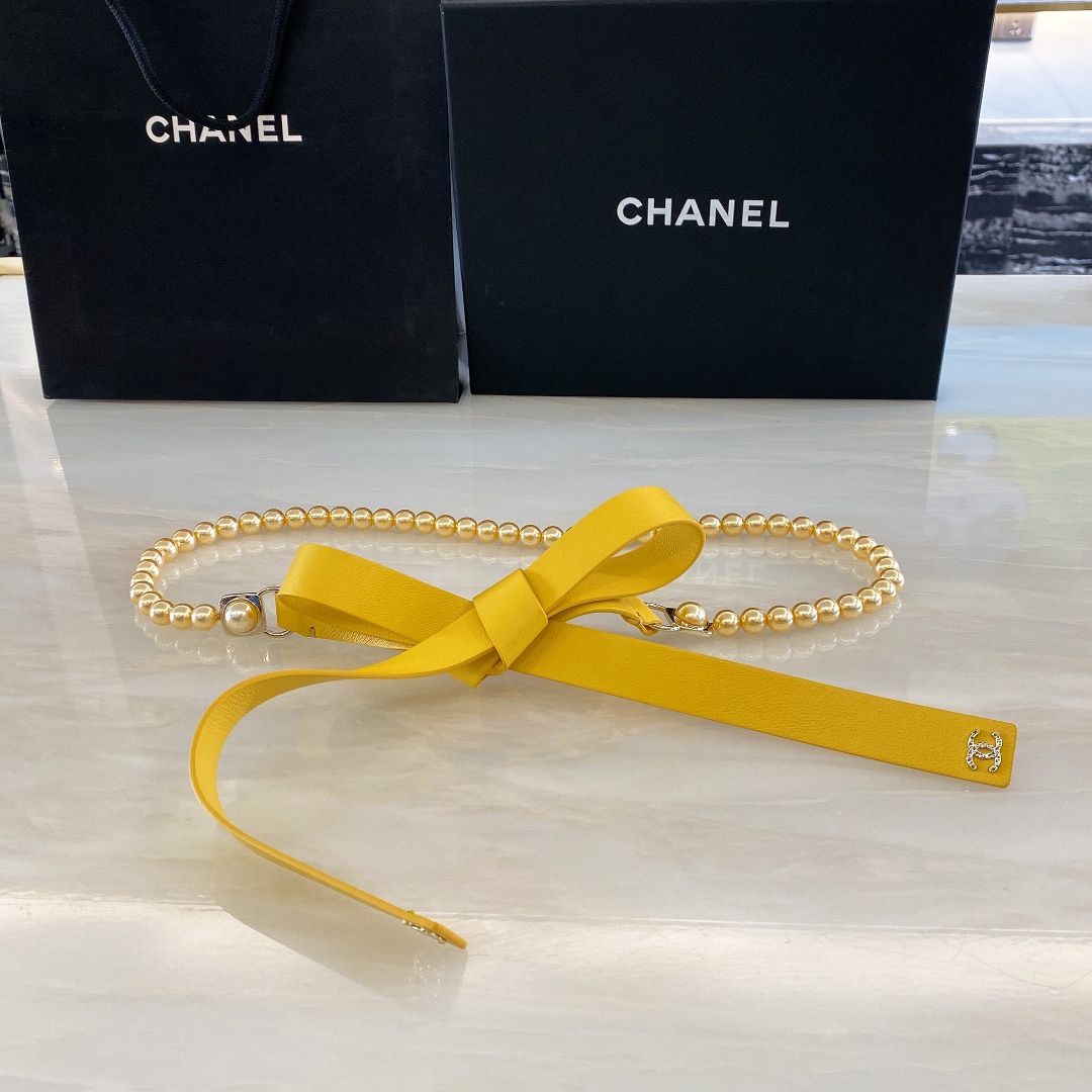 -chanel💥小羊皮 琉璃珍珠与金色金属黑 与珍珠白  *cc字母logo与正品一致. 纹理细腻*