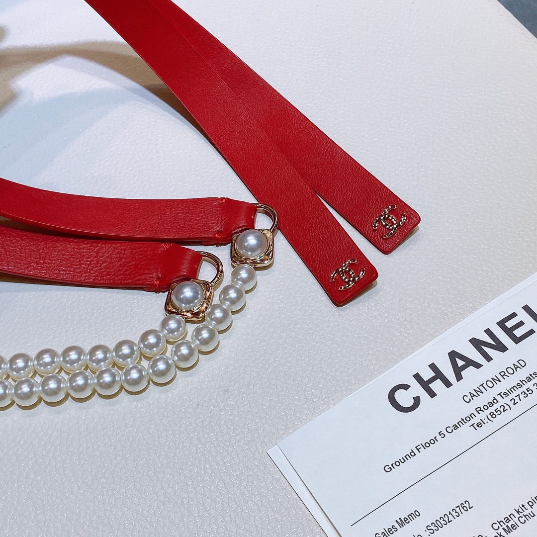 -Chanel💥小羊皮 琉璃珍珠与金色金属黑 与珍珠白  *cc字母logo与正品一致. 纹理细腻*