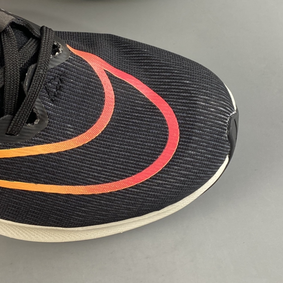 P260 Nike Zoom Fly 4 耐克男子超弹碳板跑步鞋 DQ4993-010