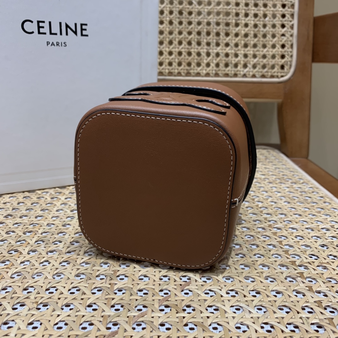 CELINE SMALL BOX CUIR TRIOMPHE 11CM BAG 199263焦糖色