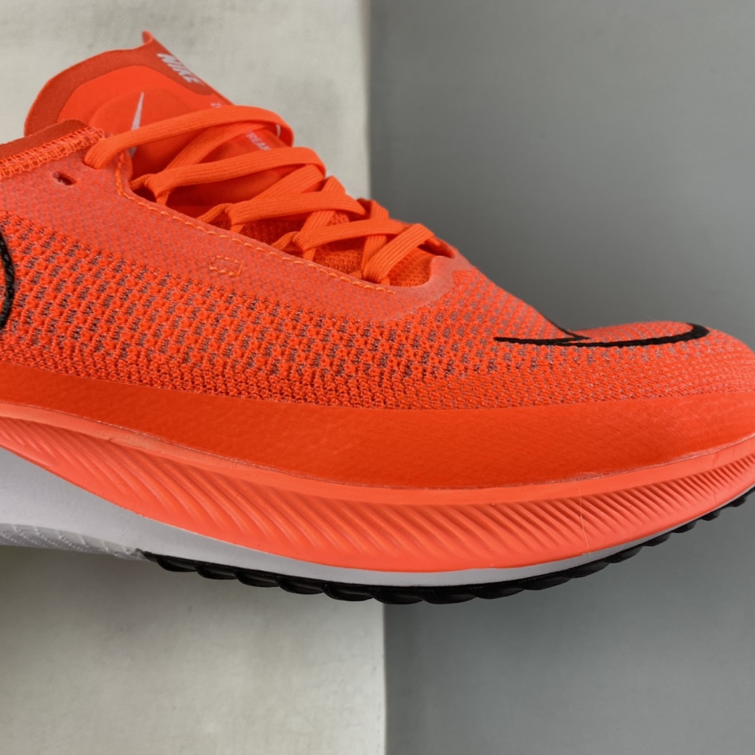 P180 Nike ZoomX Streakfly Rpoto 2022新款超级跑鞋 DH9275-103