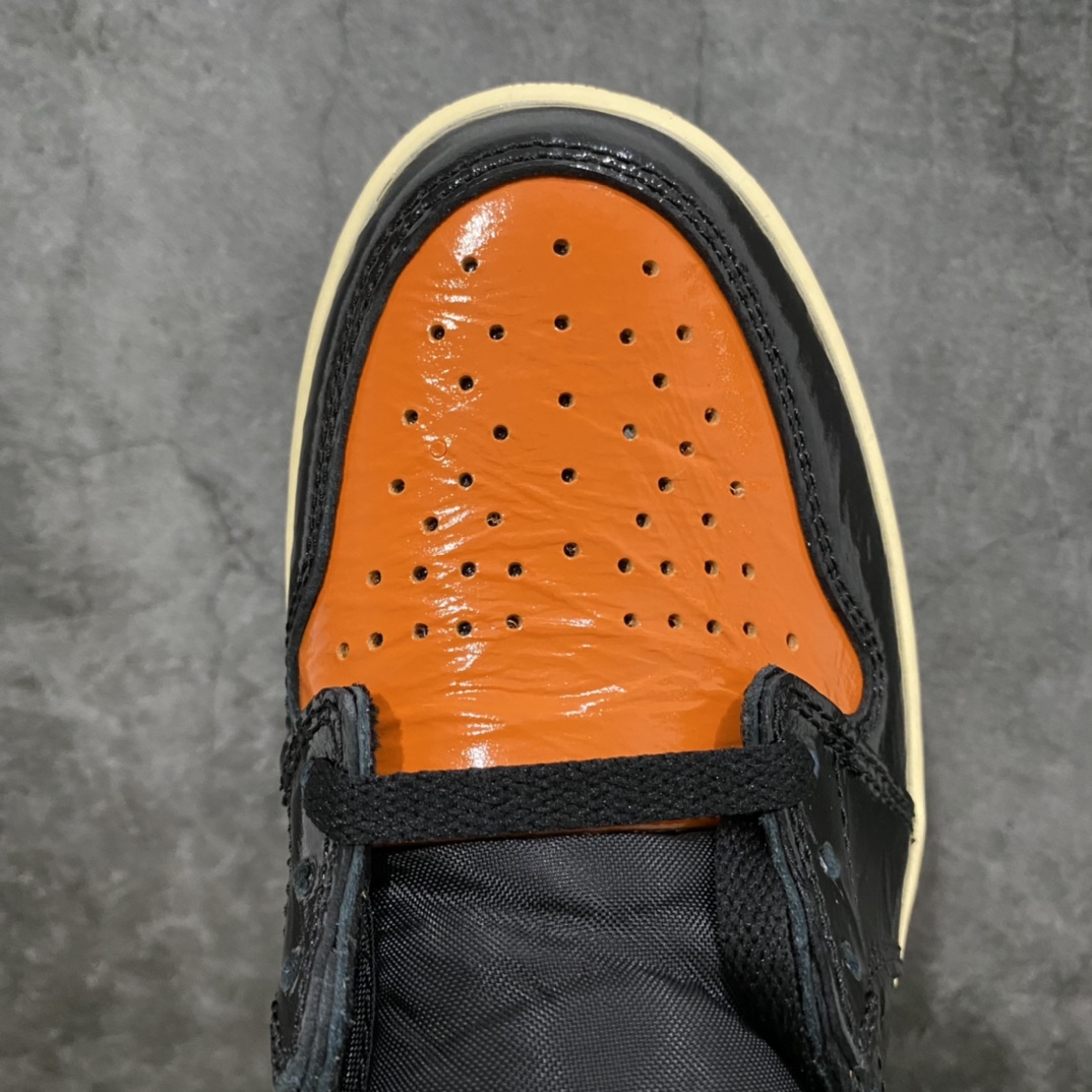 图片[5]-莞产纯原版本AJ1 猪油扣碎 全码补齐 全市场除了ljr版本外 最牛逼的版本 原厂皮料 正确鞋型 真心好的版本 价格合理 各位大佬零售高价此版本绰绰有余💪🏻 尺码：男码40.5-47.5 ，女码36-40齐全-选品中心