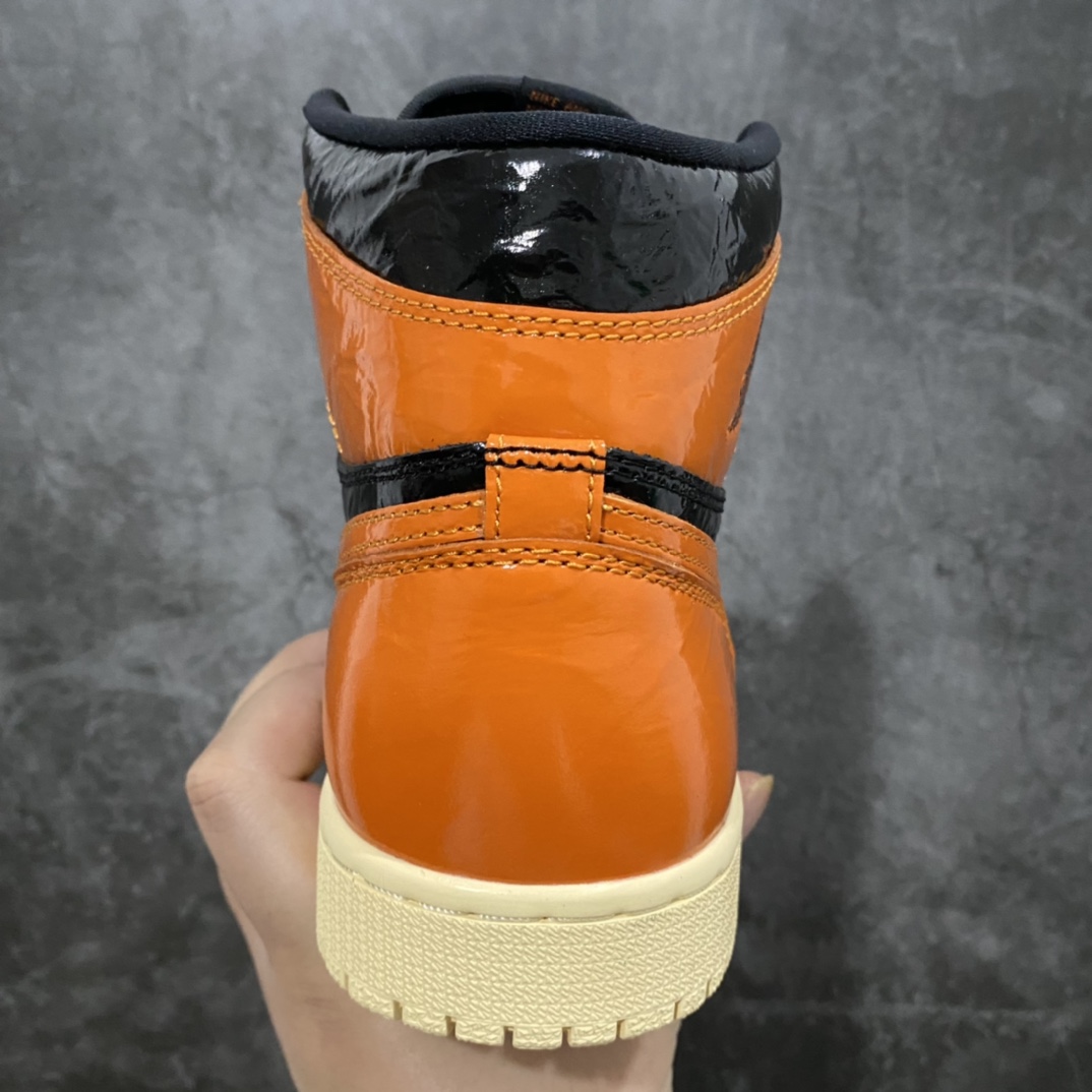 图片[3]-莞产纯原版本AJ1 猪油扣碎 全码补齐 全市场除了ljr版本外 最牛逼的版本 原厂皮料 正确鞋型 真心好的版本 价格合理 各位大佬零售高价此版本绰绰有余💪🏻 尺码：男码40.5-47.5 ，女码36-40齐全-选品中心