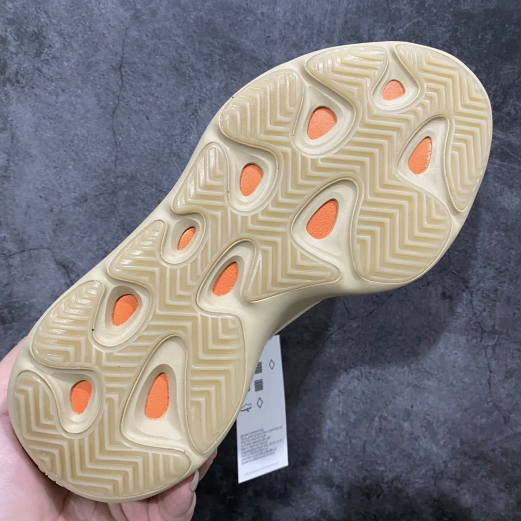 图片[8]-LW老汪版本Yeezy700v3红花籽G54853 随着G5的倒闭 其他版本陆续清货 老汪版的异形已经是目前市售最高版本了 实拍如下 不解释细节了，终端供货 尺码：36-47-选品中心