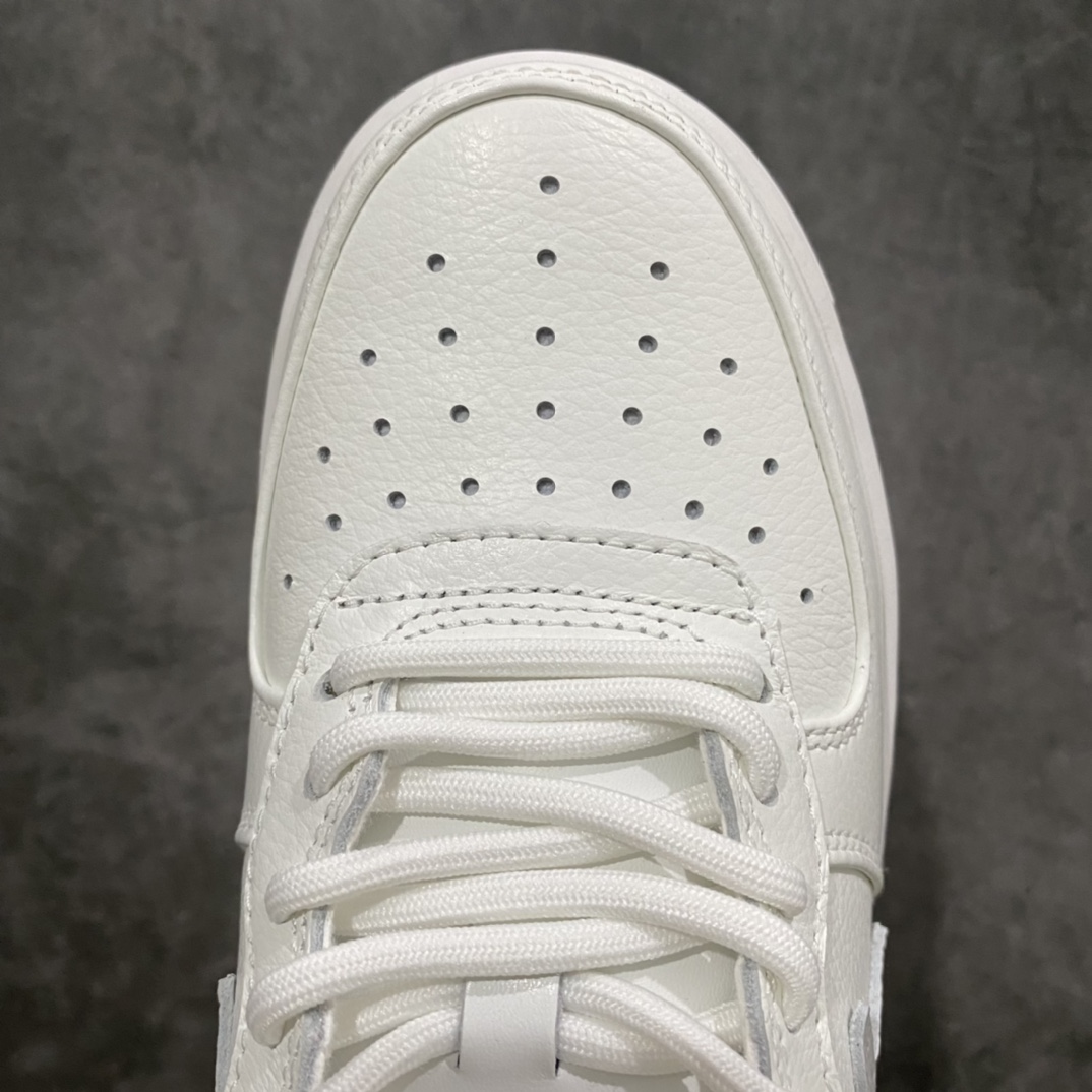 图片[5]-M版纯原 JJJJound x Bape Sta To Low 明星同款 联名款猿人头低帮运动休闲板鞋 市售最高版本 原鞋开发 匠心打造 开发时长超过半年 鞋面内里均采用市场最好的头层牛皮 原数据进口机台高频印压LOGO 中底嵌入Ortholite缓震材质 全套包装 包含猿人logo定制防尘袋 定制迷彩鞋垫一副 尺码：36 38 40 41 42 42.5 43 44 45-选品中心