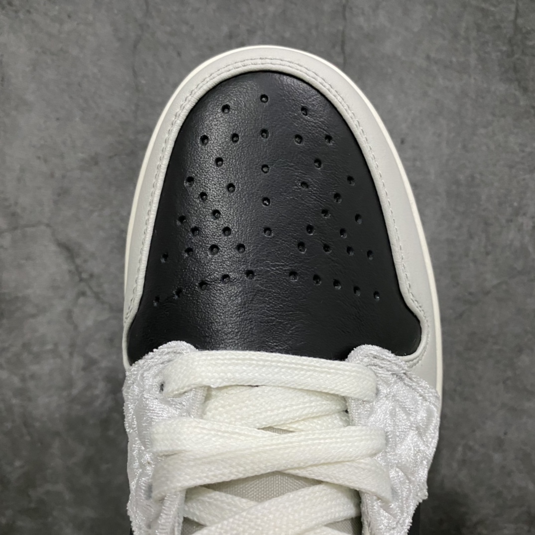 图片[5]-K版纯原 Air Jordan AJ1 Low 低帮系列 黑灰绸缎 DV1762-001 全新流水线出品 DT版本唯一平替选择 市场第二梯队最强版 全部原鞋开发 原楦原纸板开发 全鞋电脑针车 原厂内置全掌气垫 原盒内在原标 唯一Zp原版鞋带绑法 免检产品 全新2022版型 全头层皮料 完美零毛边处理 原厂配置全掌气垫 价格定位良心 几十个配色陆续出货 尺码：36 36.5 37.5 38 38.5 39 40 40.5 41 42 42.5 43 44 44.5 45 46-选品中心
