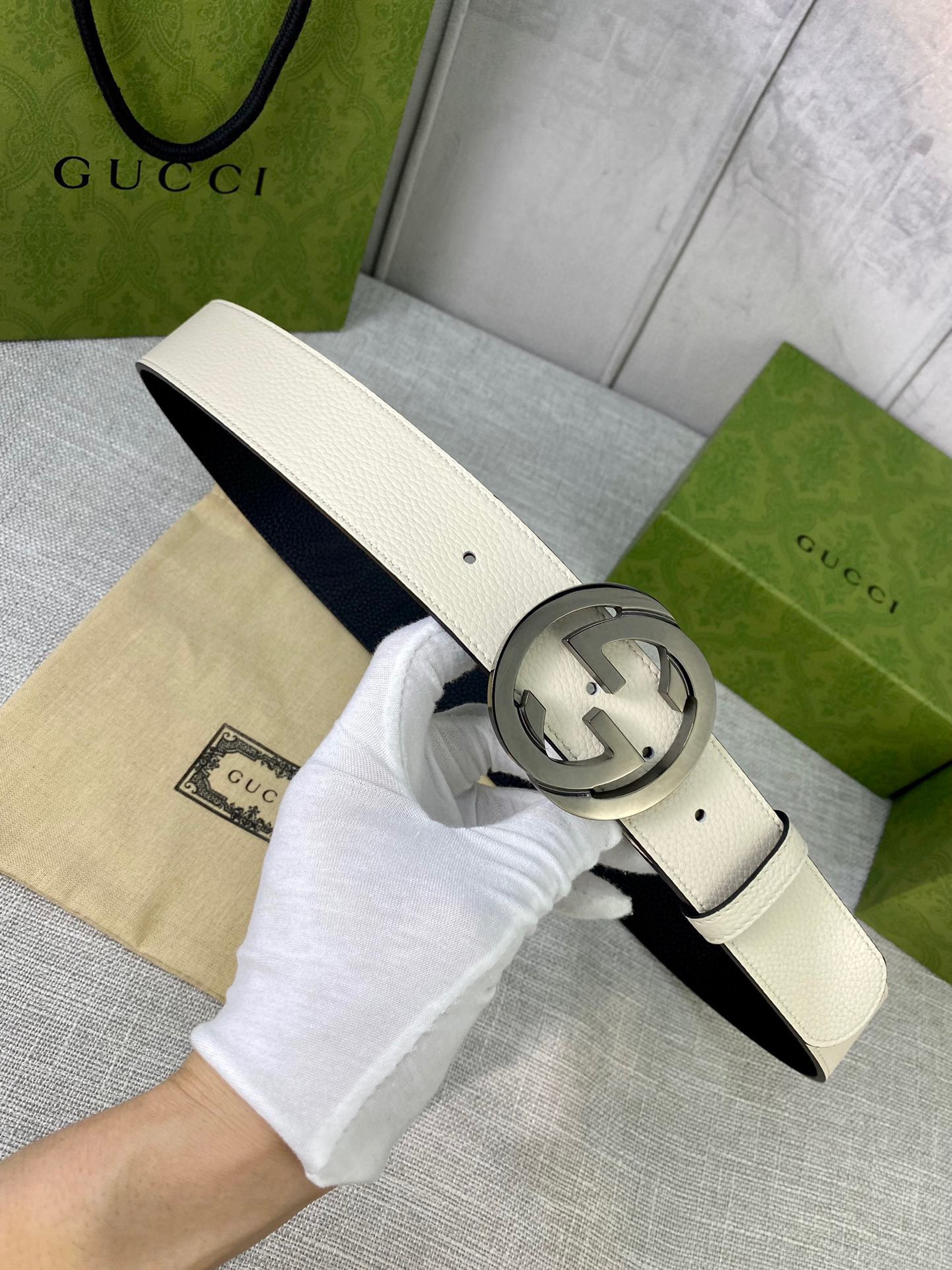 宽度3.8cm GG Marmont系列每一季都会推陈出新 双色头层牛皮腰带-Chinese UA Cheap High Quatity Brand Clothes Bags handbags Sneakers wholesale wholesaler seller from China Factory suppliers Fashion Clothing Shoes best Quality Beautiful Price 宽度3.8cm GG Marmont系列每一季都会推陈出新 双色头层牛皮腰带