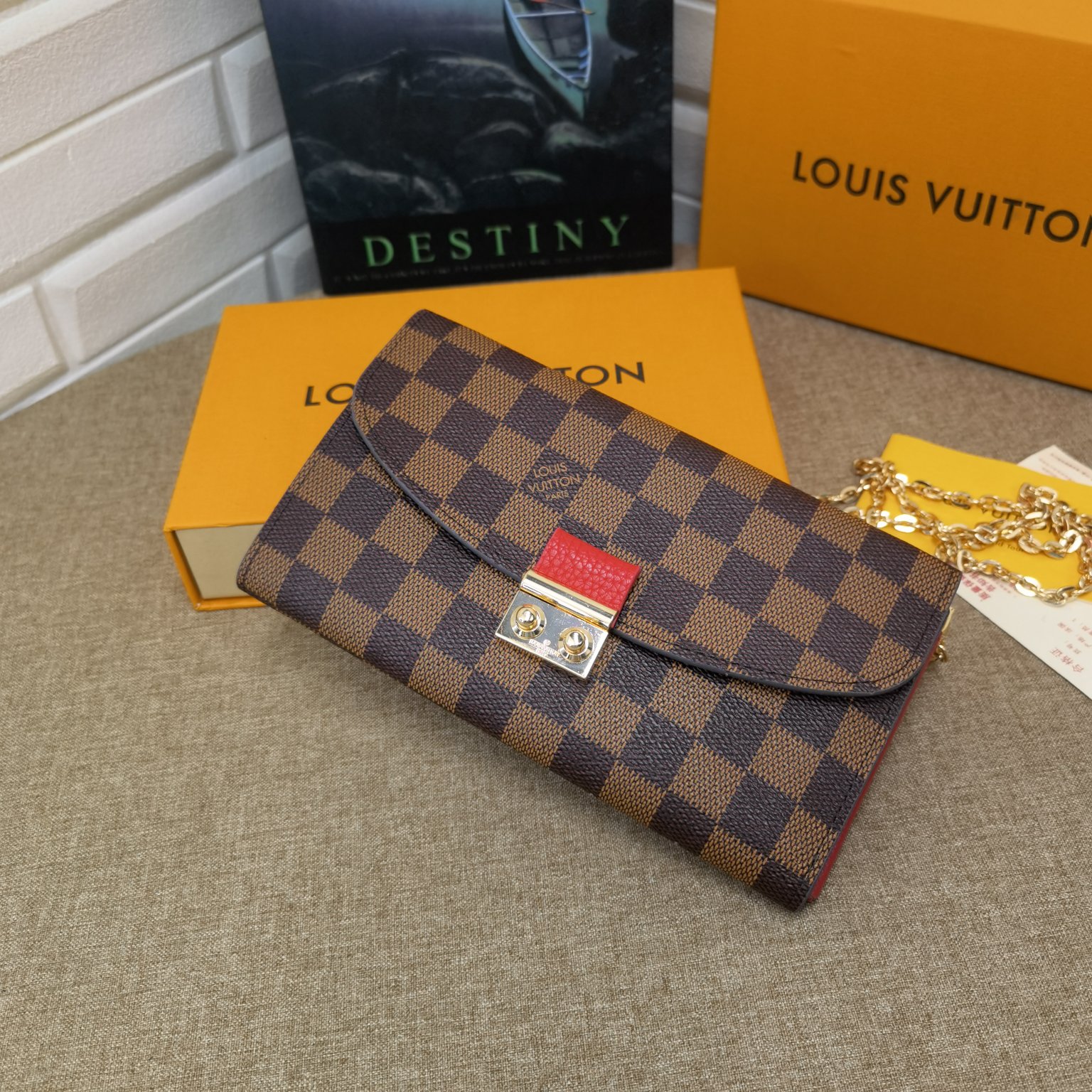 Damier Canvas Wallet - Shoulder