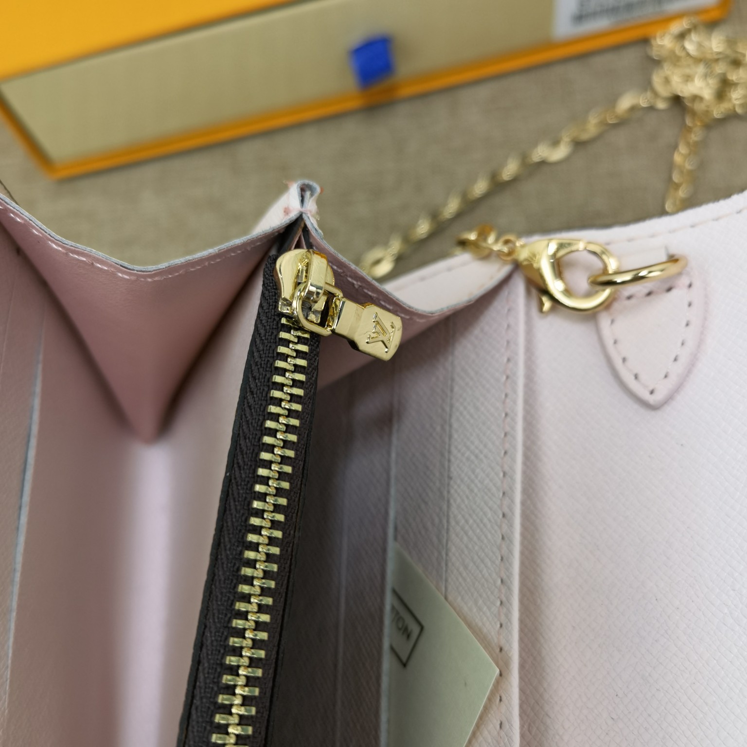 Damier Wallet - Size Comparison