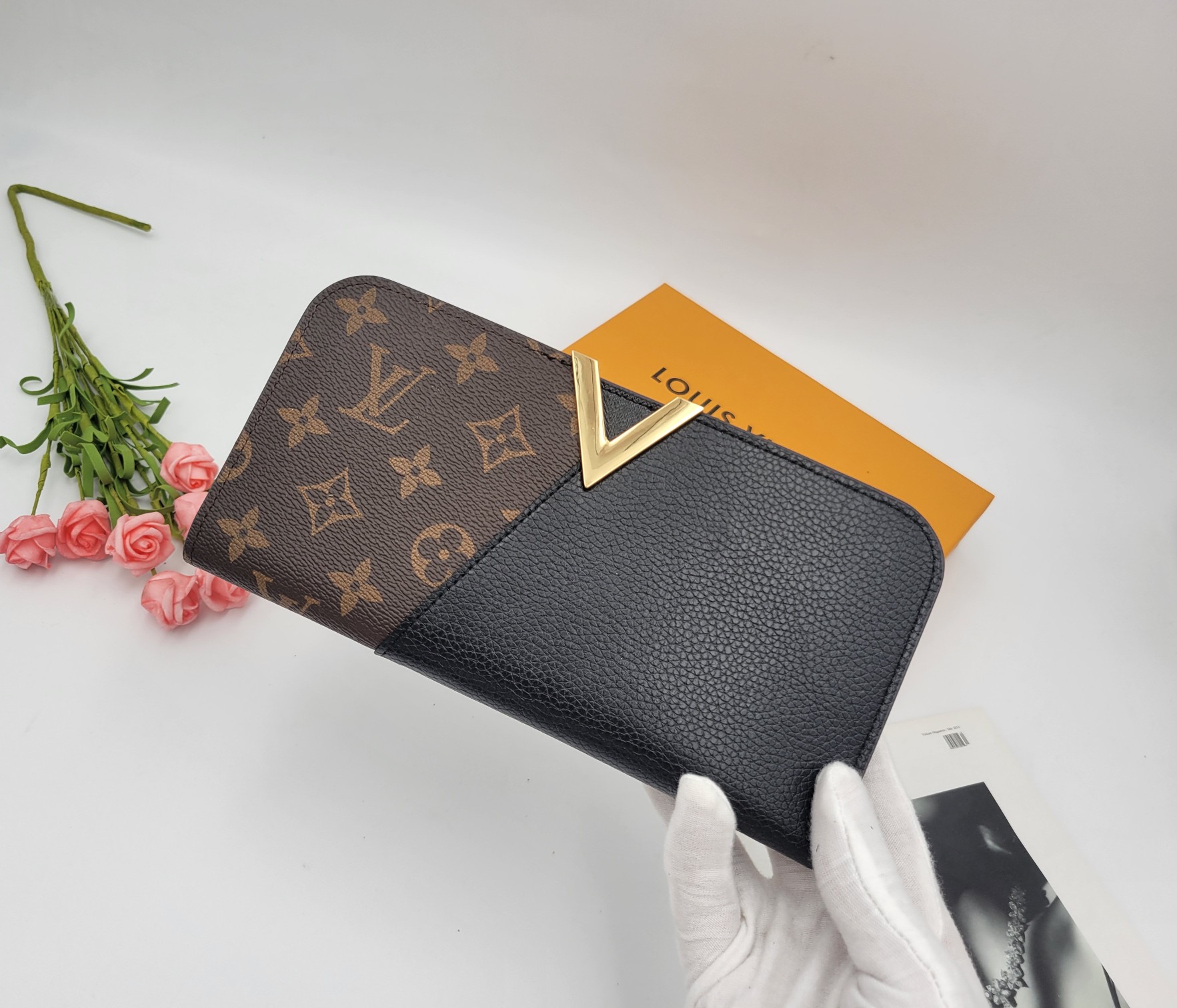Genuine leather long wallet front view