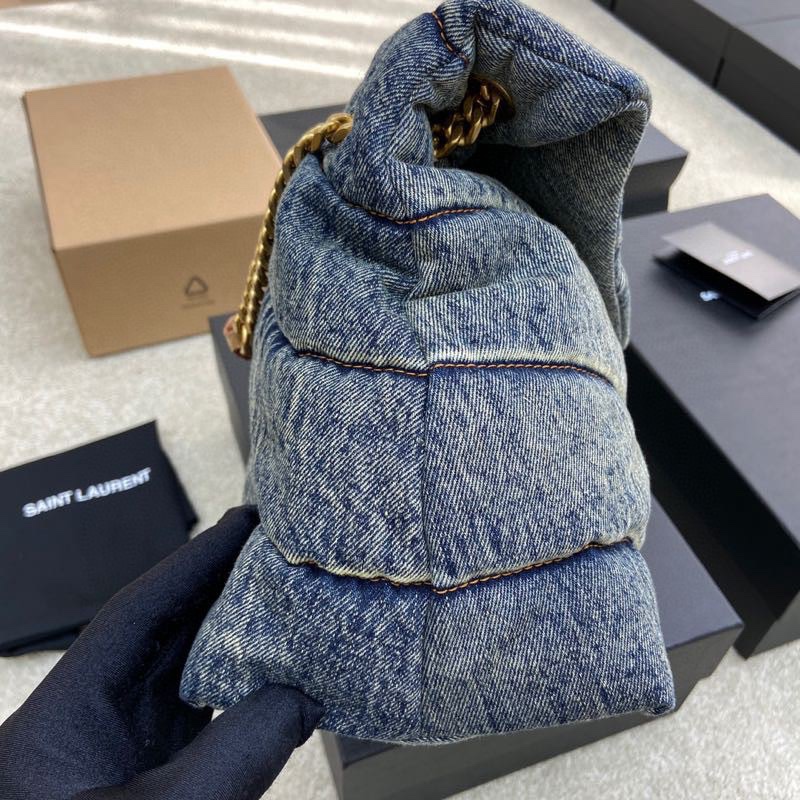 Saint Laurent 牛仔布搭配土黄磨砂肩带