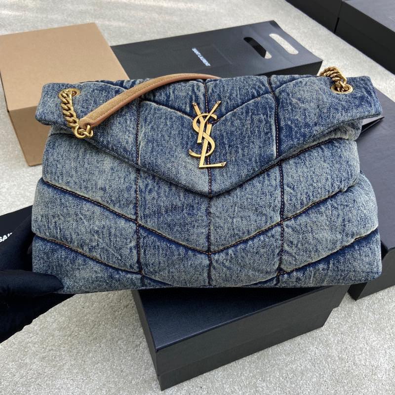 Saint Laurent 牛仔布搭配土黄磨砂肩带