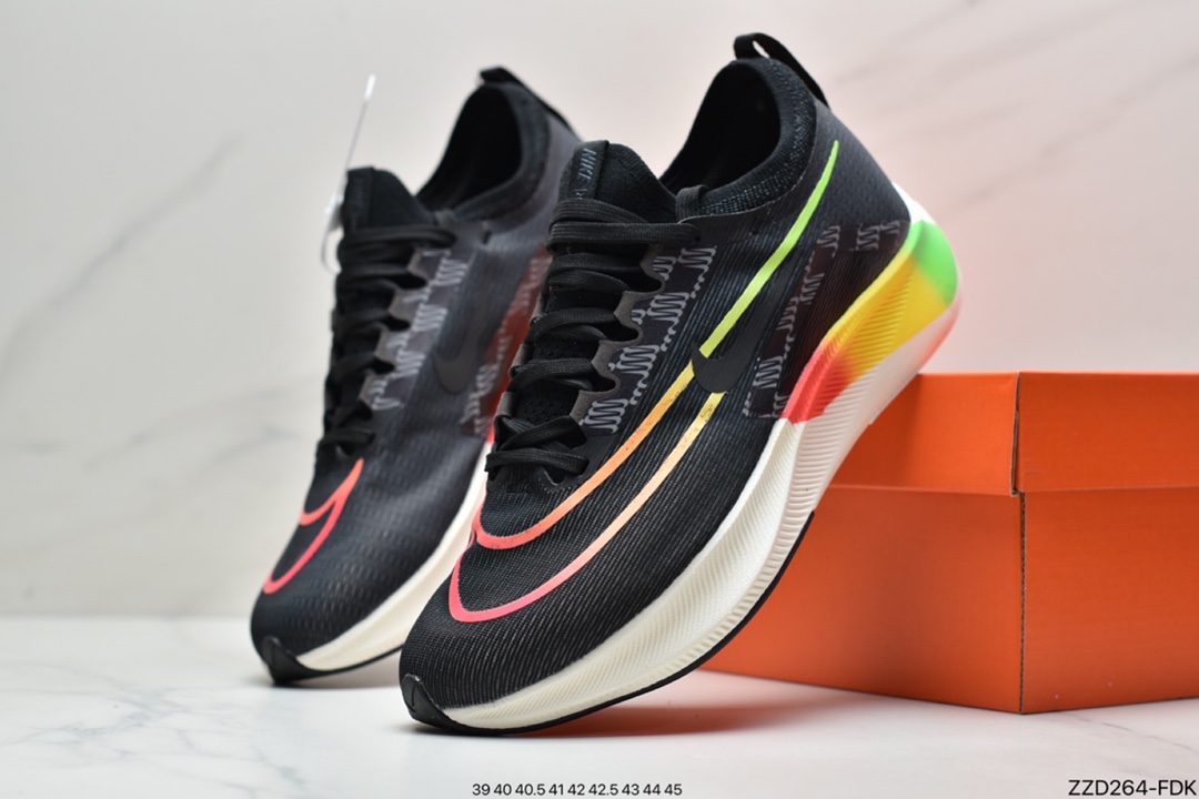250 全掌型 Nike React 中底，塑就出众缓震和回弹性能泡绵轻盈耐穿DQ4993-010