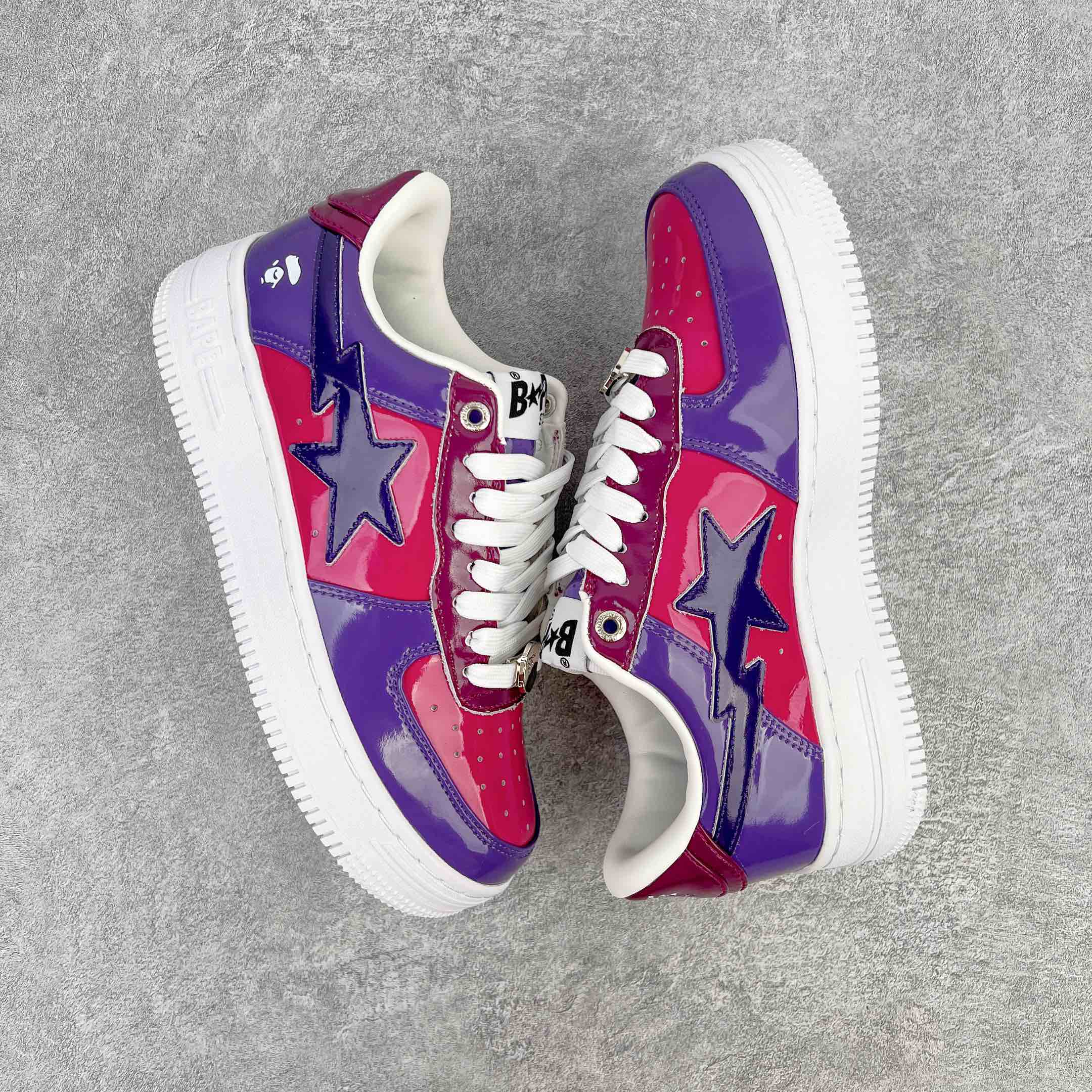 图片[3]-＃C版纯原 Bape Sta To Low 明星同款 猿人头经典漆皮低帮运动休闲板鞋 全套原纸板楦头开发 确保原汁原味 市场最完美低趴版型 一比一鞋头弧度高度鞋身弧度 外贸平台指定订单 匠心打造 开发时长超过半年 独家私模磨具冲刀加持 原厂特供皮料光泽色卡零偏差 内里均采用市场最好的超软原厂填充棉 原数据进口机台高频印压LOGO 最高QC检验标准 控制溢胶瑕疵 深浅定位均保持zp一致 中底嵌入Ortholite缓震材质 全套原包装 包含猿人logo 定制防尘袋 尺码：36 36.5 37 38 38.5 40 40.5 41 42 42.5 43 44 44.5 45 46-选品中心