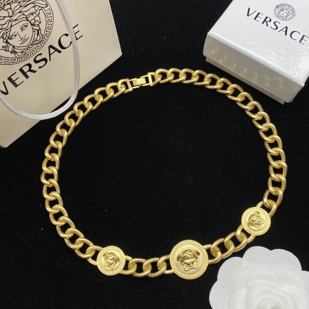 Versace 1:1
 Jewelry Necklaces & Pendants Fashion