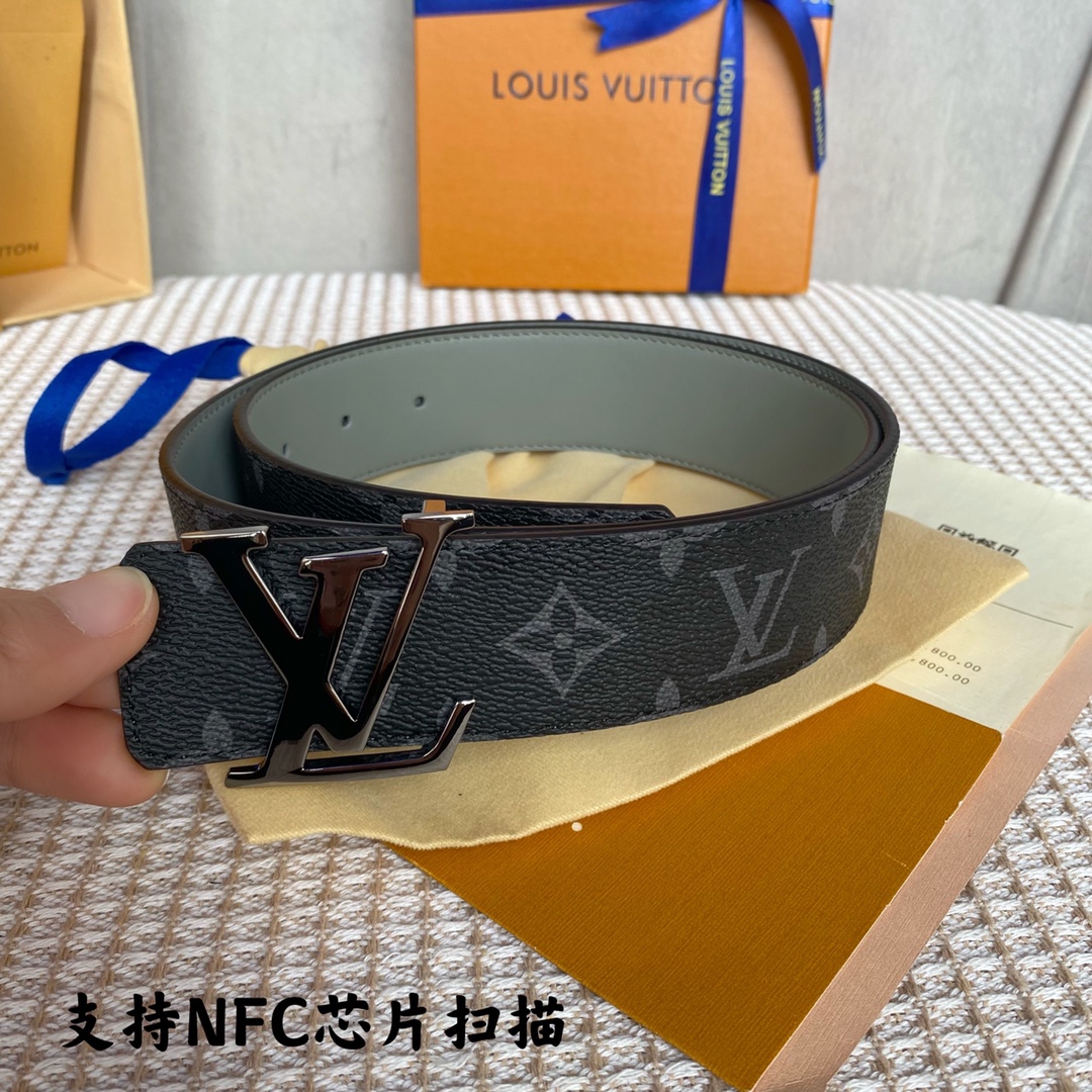 Louis Vuitton Belts