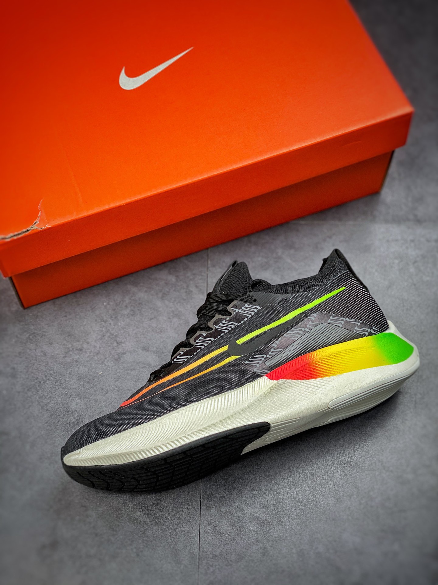 260 Nike Zoom Fly 4 耐克跑鞋 Flyknit 材料 DQ4993-010