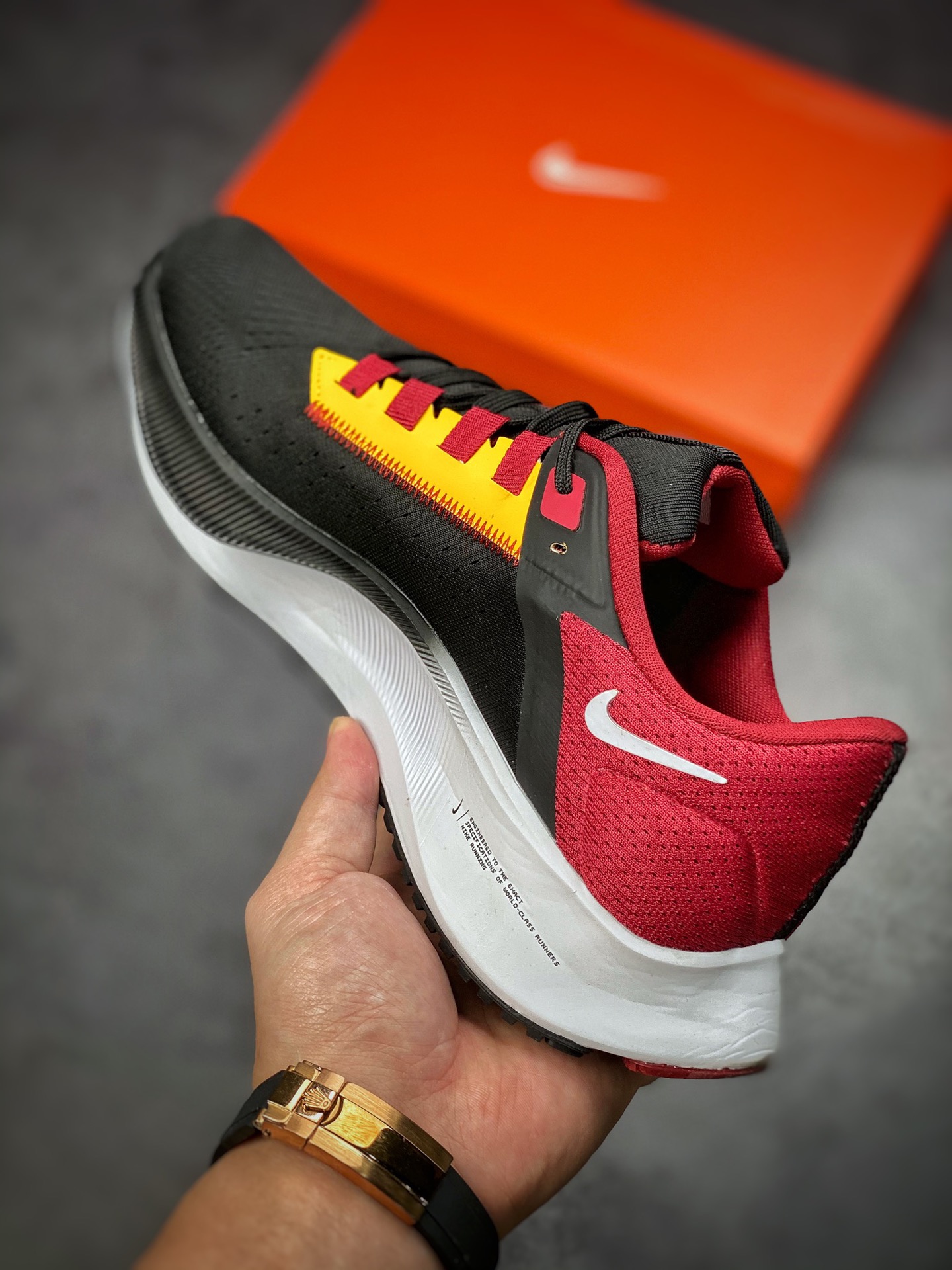 170 耐克Nike Zoom Pegasus 38代 飞马涡轮增压马拉松慢跑鞋 DJ0861-001
