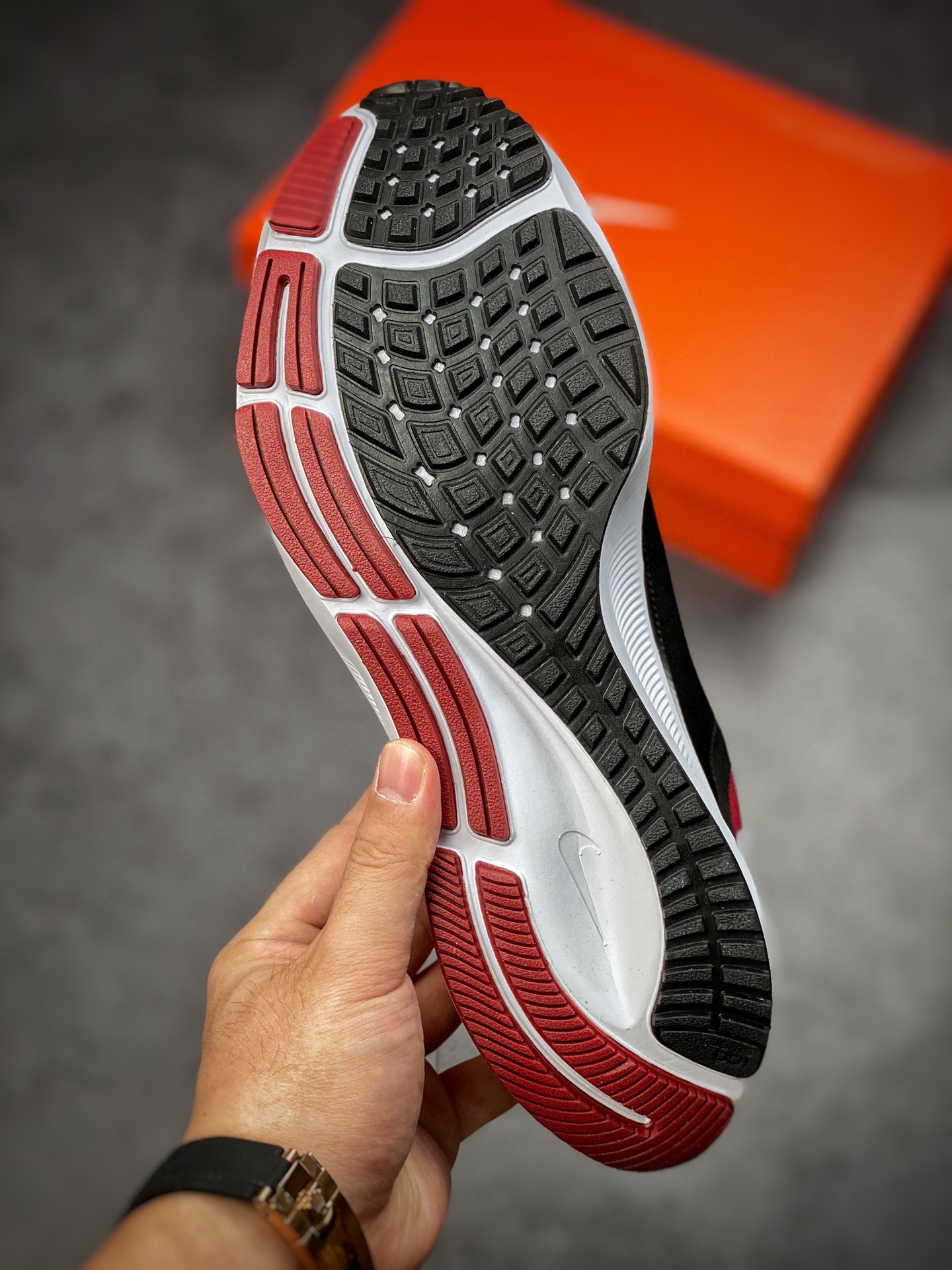 170 耐克Nike Zoom Pegasus 38代 飞马涡轮增压马拉松慢跑鞋 DJ0861-001